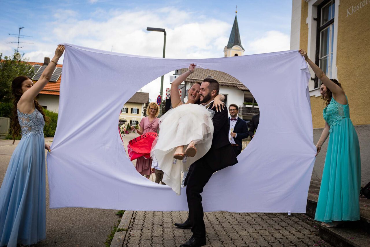 Hochzeitsfotograf für Hochzeitsbilder in Pfaffenhofen, Ingolstadt, München, Regensburg, Augsburg, Nürnberg und Rohrbach.