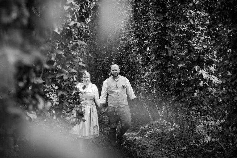 Mehr über den Artikel erfahren Hochzeit Standesamt Rohrbach – Charlie und Oliver