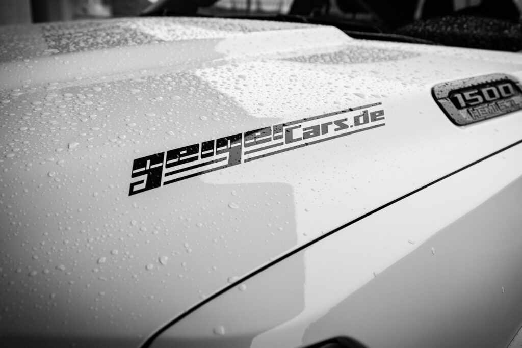 Geigercars München DodgeRAM Motorhaube.