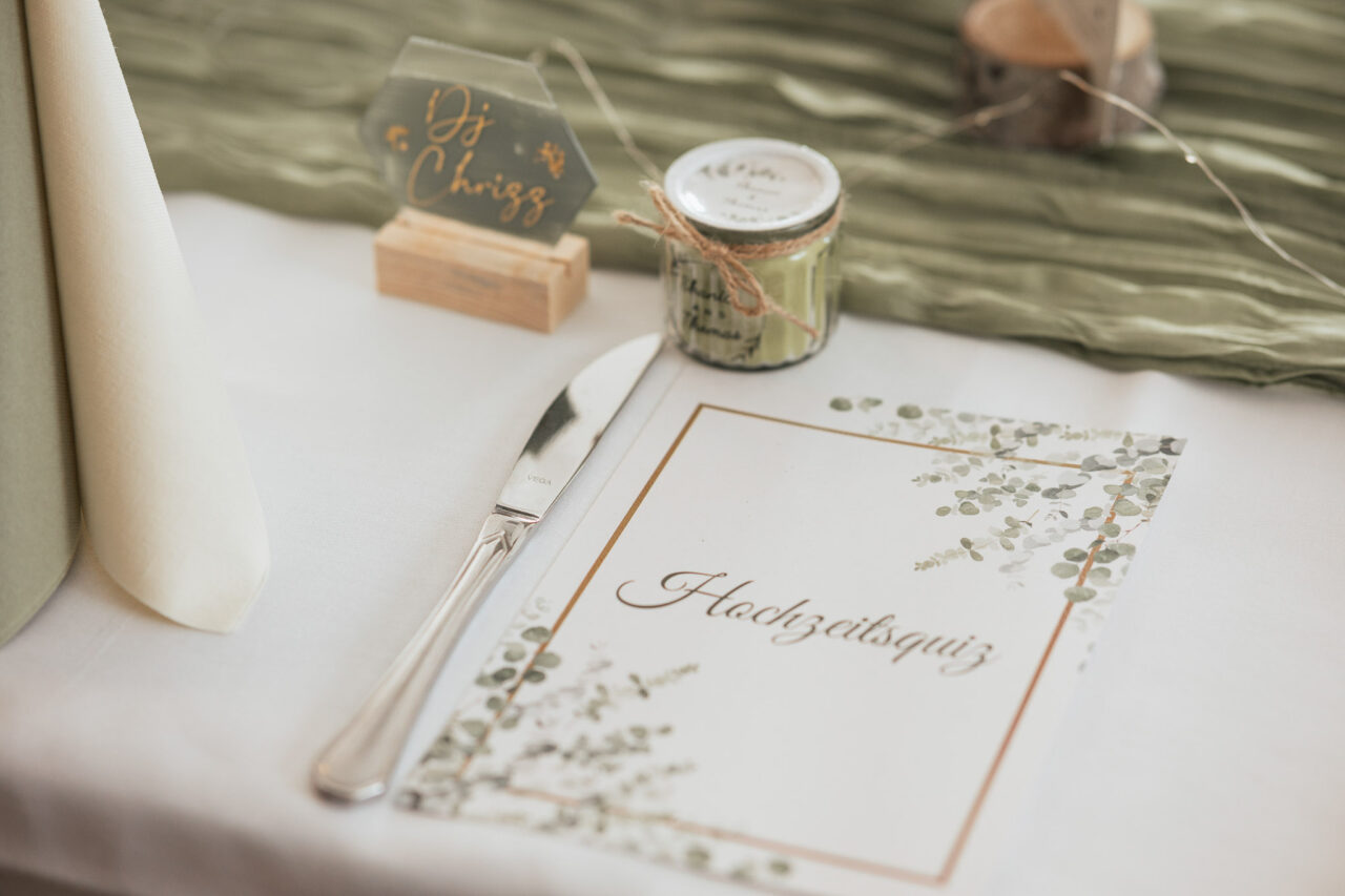 Detailaufnahme im Spiegelsaal beim Rockermeier in Unterpindhart auf der Hochzeit von Shanice & Thomas