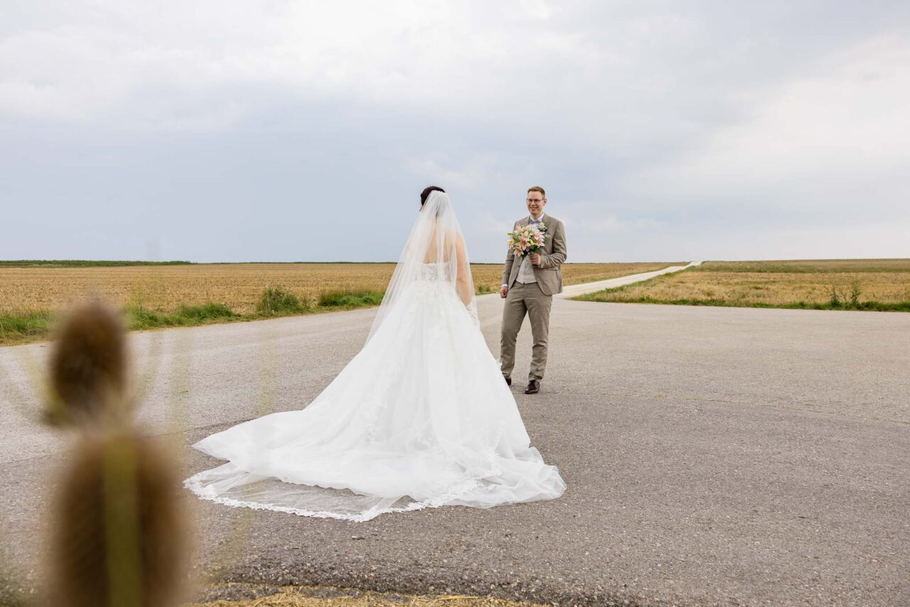 Brautpaarshooting auf den Weg nach Eichstätt zur standesamtlichen Trauung.