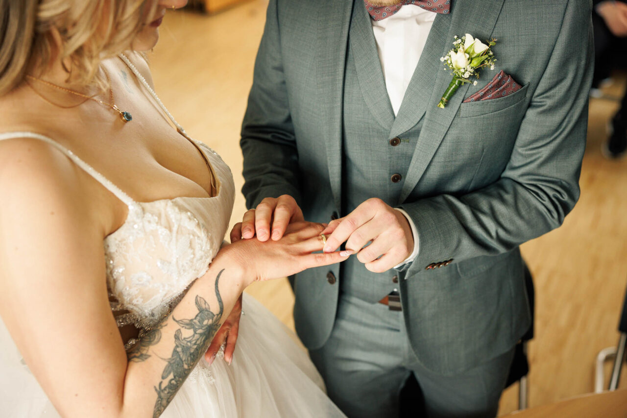 Ringtausch im Standesamt Königsmoos