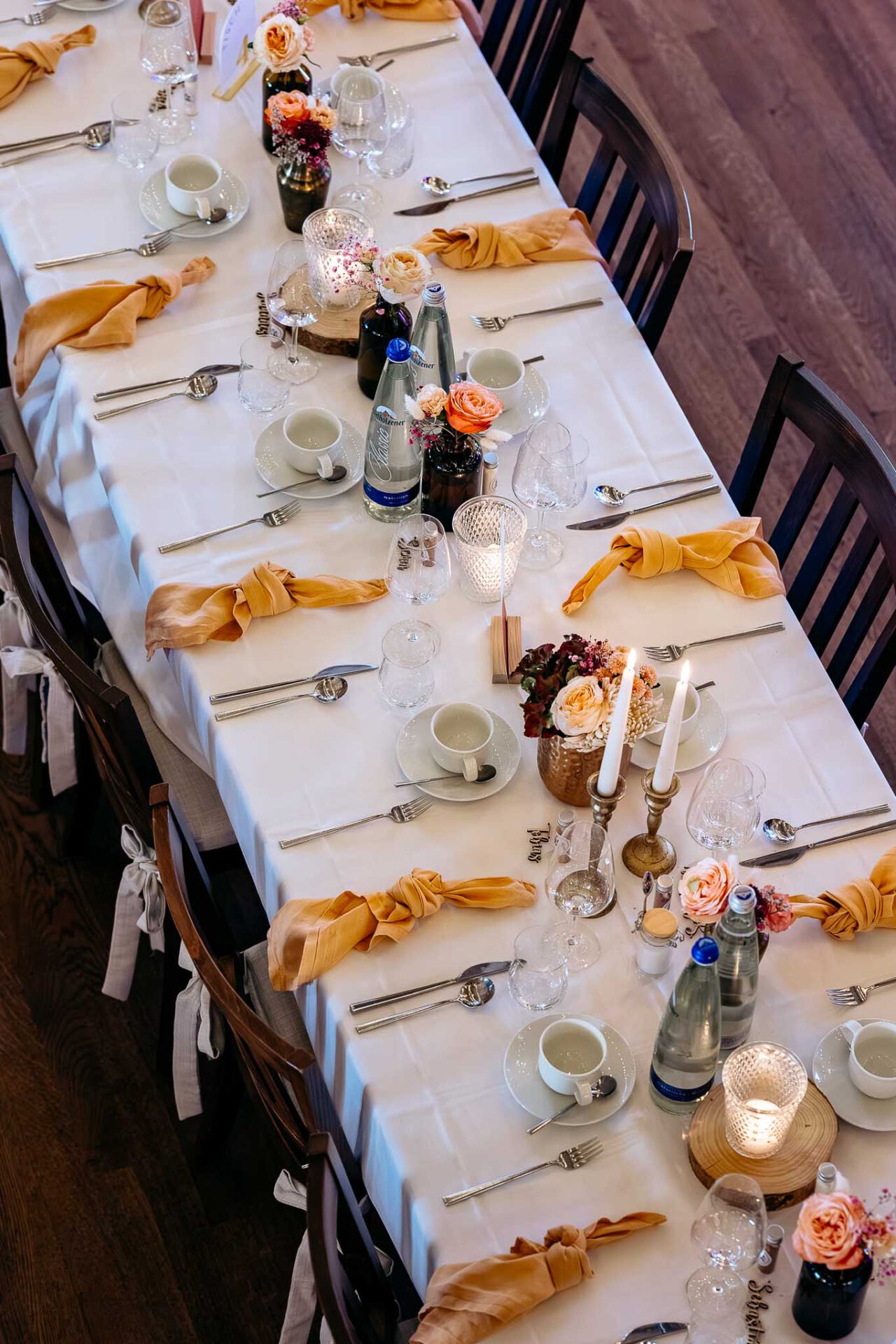 Tischdekoration in der Maiers Hofstuben im herbstlichen look