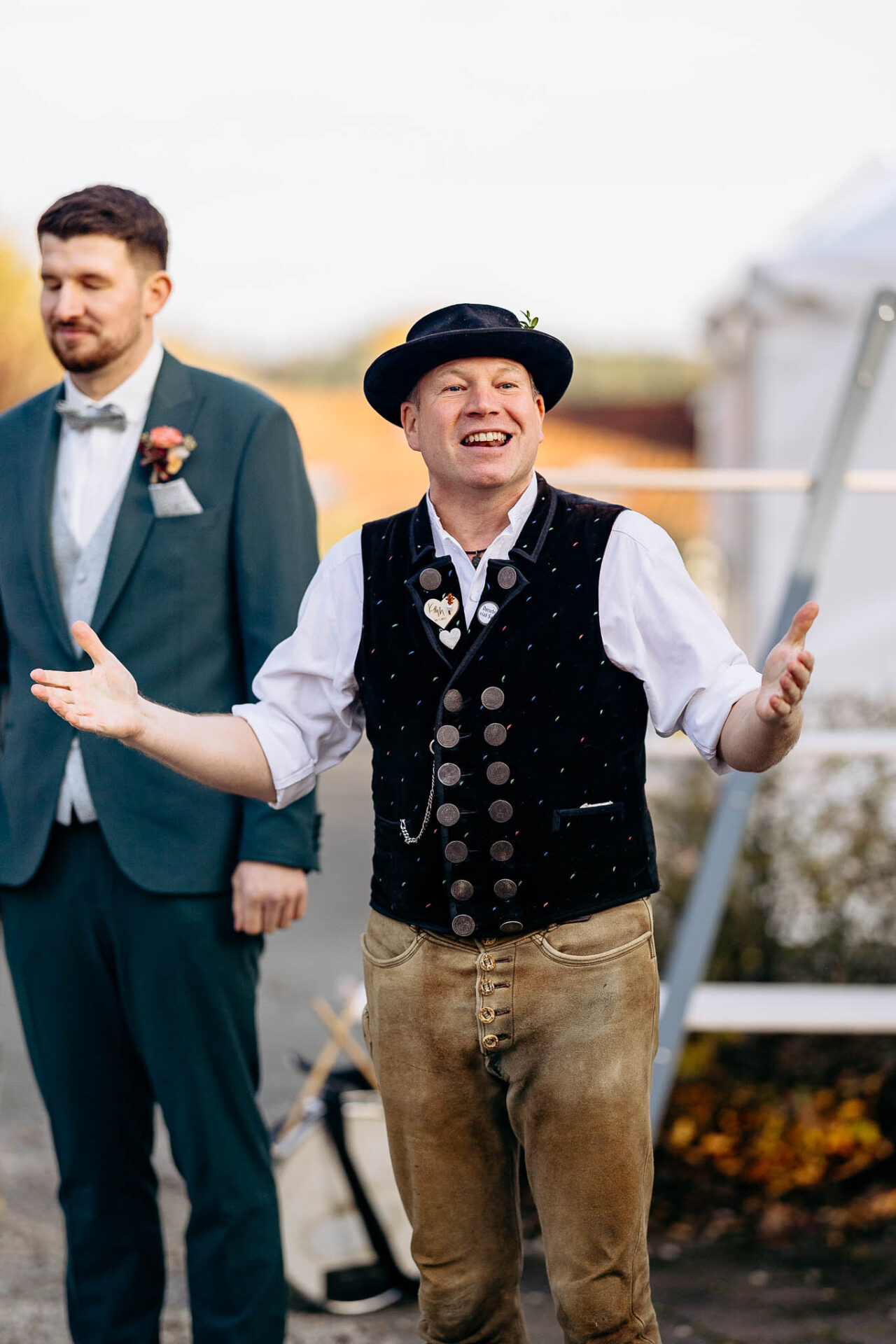 Sänger der Hochzeitsband Vis a Vis in der Maiers Hofstubn in Hausmehring