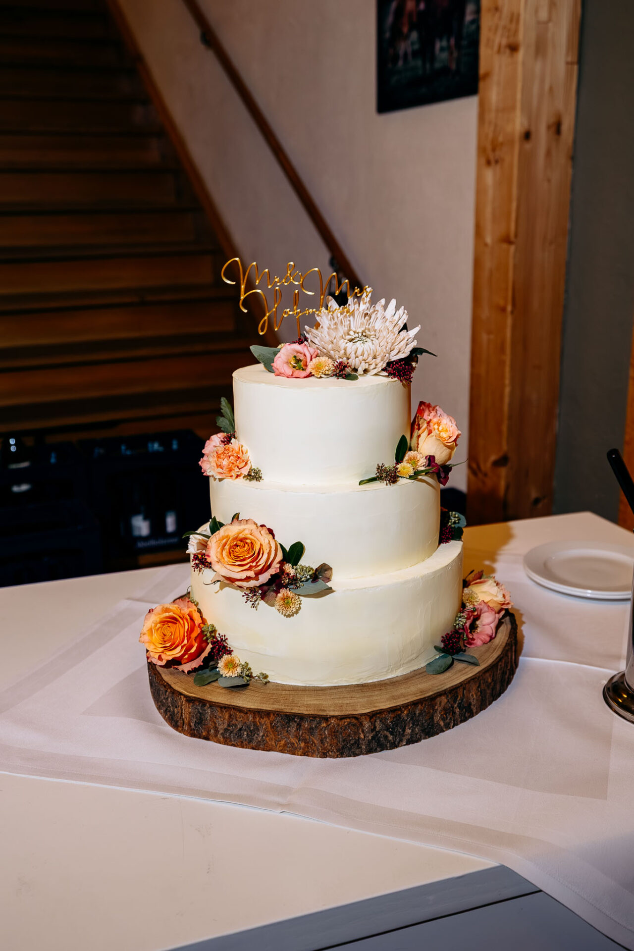 Hochzeitstorte vor dem Anschnitt in der Maiers Hofstuben.