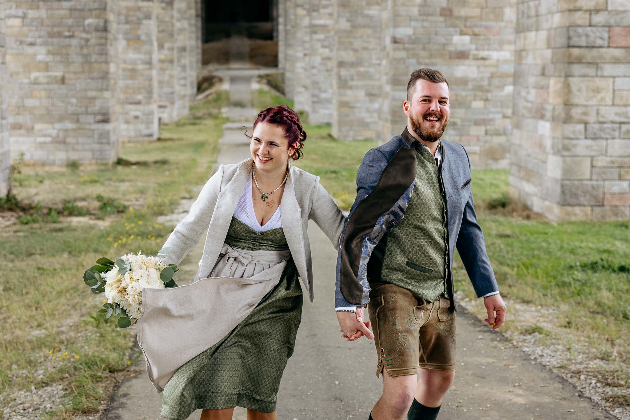 Mehr über den Artikel erfahren Holledauer Herzens Gwand Wolnzach